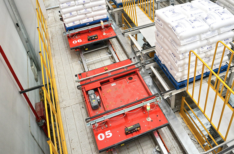 Circular Shuttle - Shuttle car